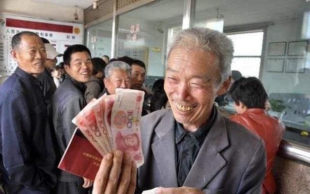 澳門二四六天天資料大全2023,策略調(diào)整改進_DWK29.191流線型版