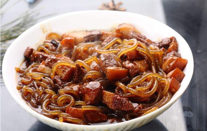 東北美食新篇章，探索最新特色菜的美食之旅