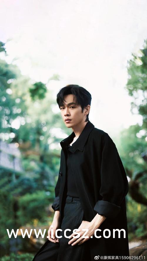 原千惠護士專業護理技能的展示與探討，警惕涉黃問題保護個人隱私安全。