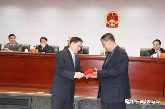 隴南市委最新任命揭曉，日常故事中的溫情時刻