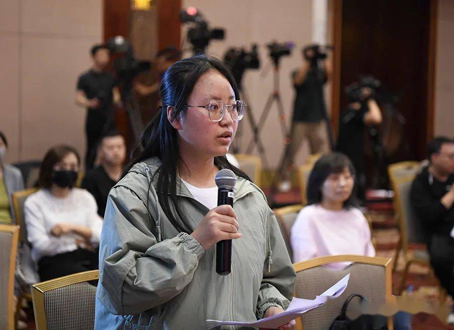 澳門百曉生免費資料,行動規(guī)劃執(zhí)行_GQJ49.904社交版