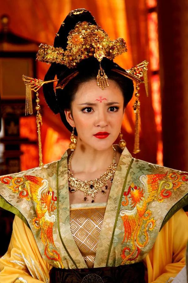 隱身侍衛張易全文最新閱讀，揭秘神秘侍衛的傳奇故事