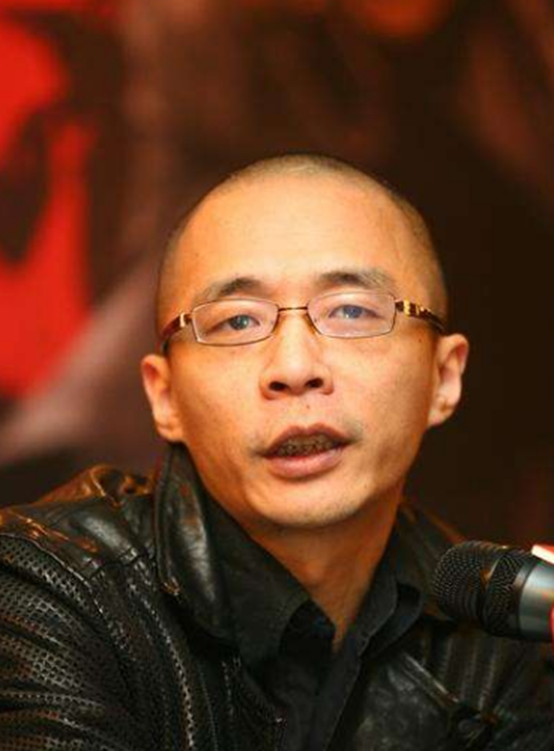 蘭曉龍最新作品深度探討,多維視角展現獨特魅力