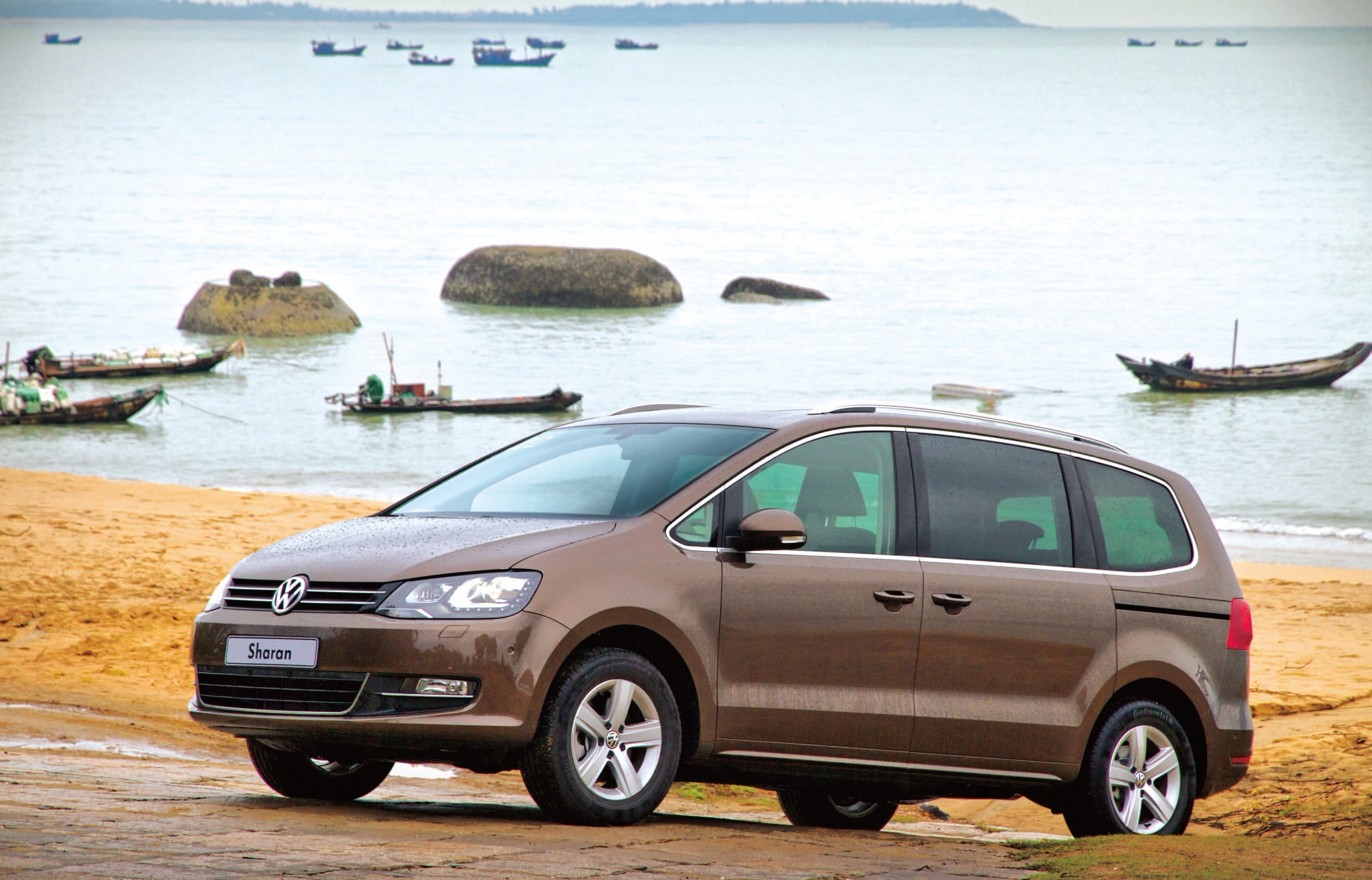 最新夏朗試駕視頻，科技引領(lǐng)駕駛未來，重塑出行潮流體驗(yàn)