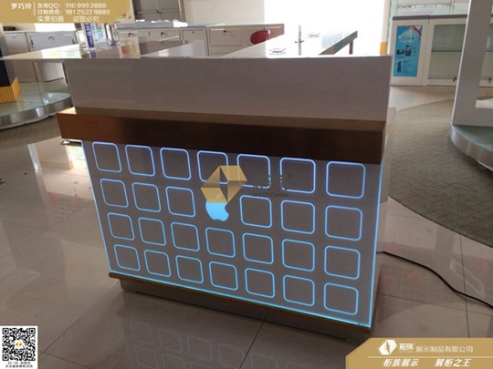 最新款收銀臺，變化、學習與自信的舞臺魔力