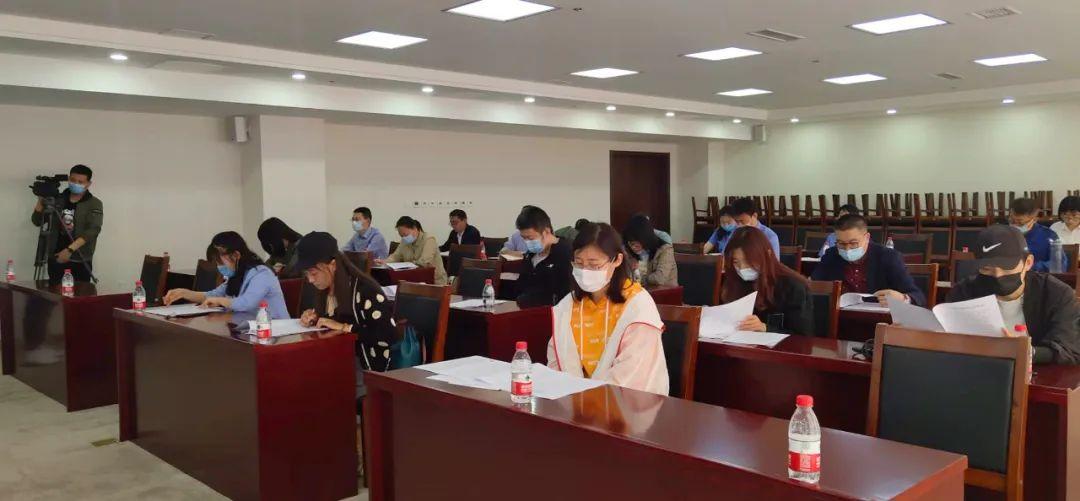 內蒙古赤峰市勵志故事,學習變化,自信成就未來新聞速遞