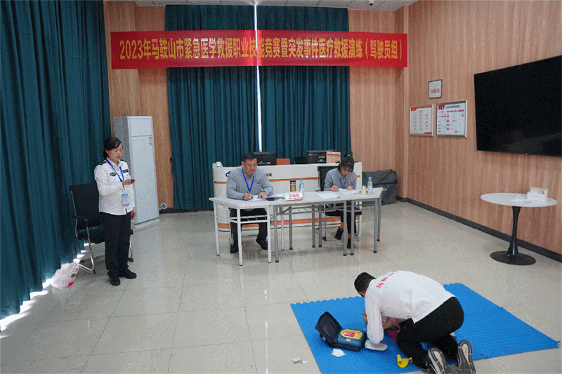 沈陽市急招搓澡工，從搓澡臺邁向人生巔峰的旅程