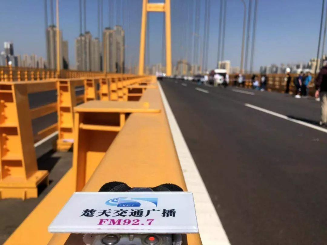 武漢楊泗港大橋最新動(dòng)態(tài)及附近驚喜小店揭秘