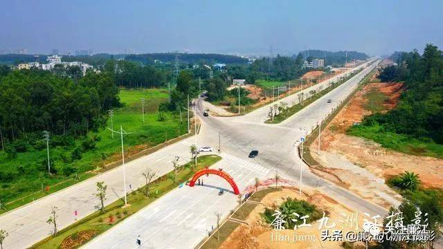 廉江東環大道科技升級,重塑未來交通,暢享生活新篇章