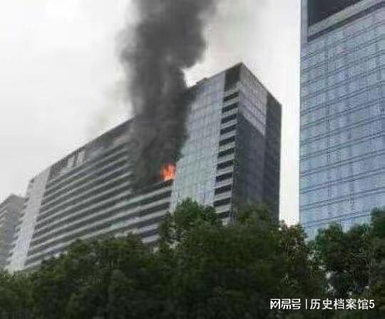 杭州保姆放火最新進展,杭州保姆放火事件最新進展，變化的力量與勵志之光