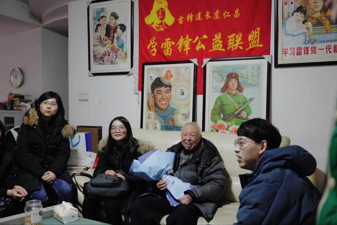 2024新澳門雷鋒網,數據指導策略規劃_先鋒實踐版33.137