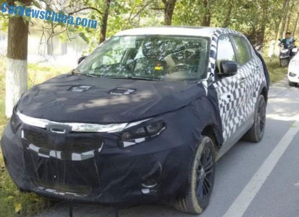 觀致2 SUV最新諜照揭秘,小巷深處的隱藏瑰寶探秘