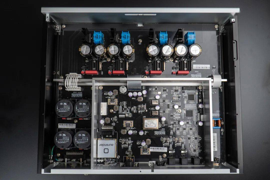 2024新澳門原料免費大全,最新數據挖解釋明_服務器版3.841