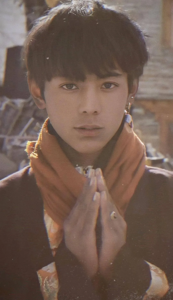 藏族小伙丁真最新視頻,藏族小伙丁真最新視頻，走進真實與虛擬的交融世界