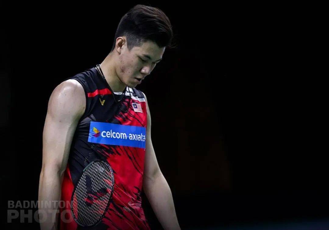 李梓嘉最新大賽服全方位解析與搭配指南