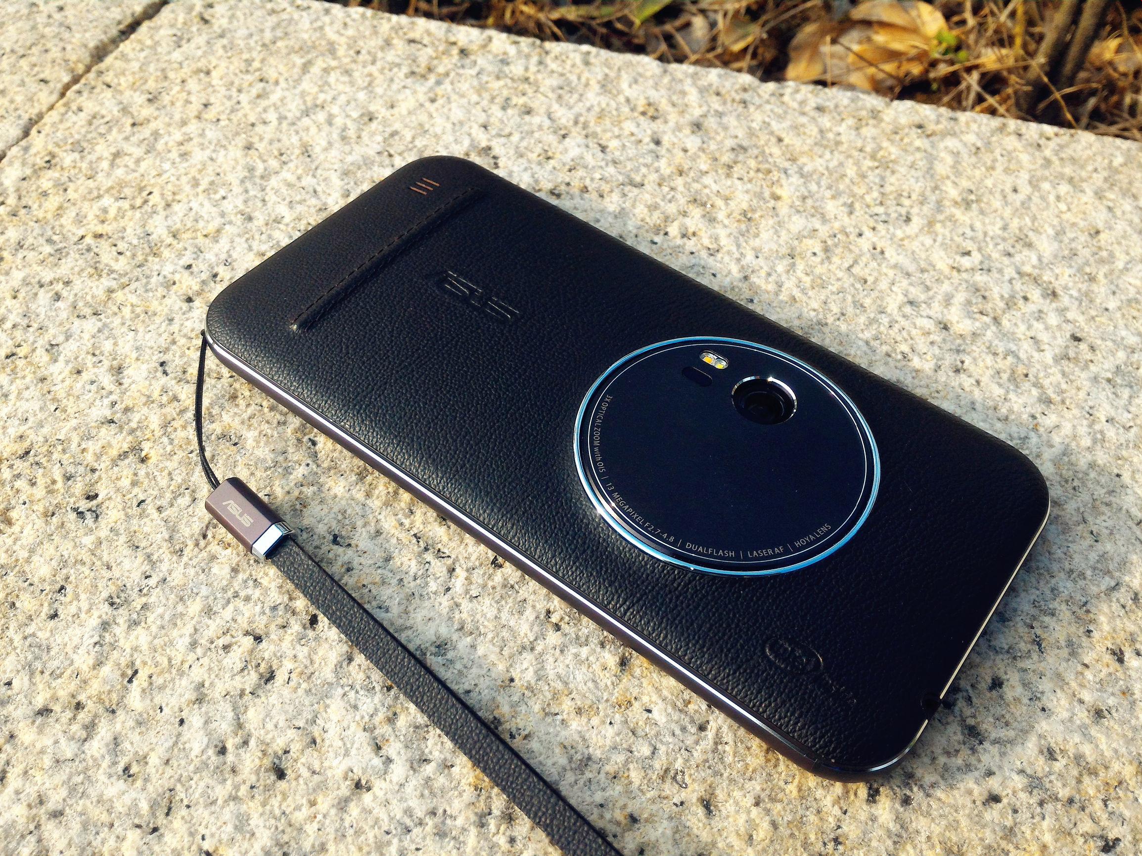 華碩最新手機亮相，點亮生活溫馨日常