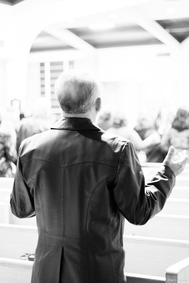 最新法律動(dòng)態(tài)下的獨(dú)特小巷故事,隱藏版特色小店的奇遇記