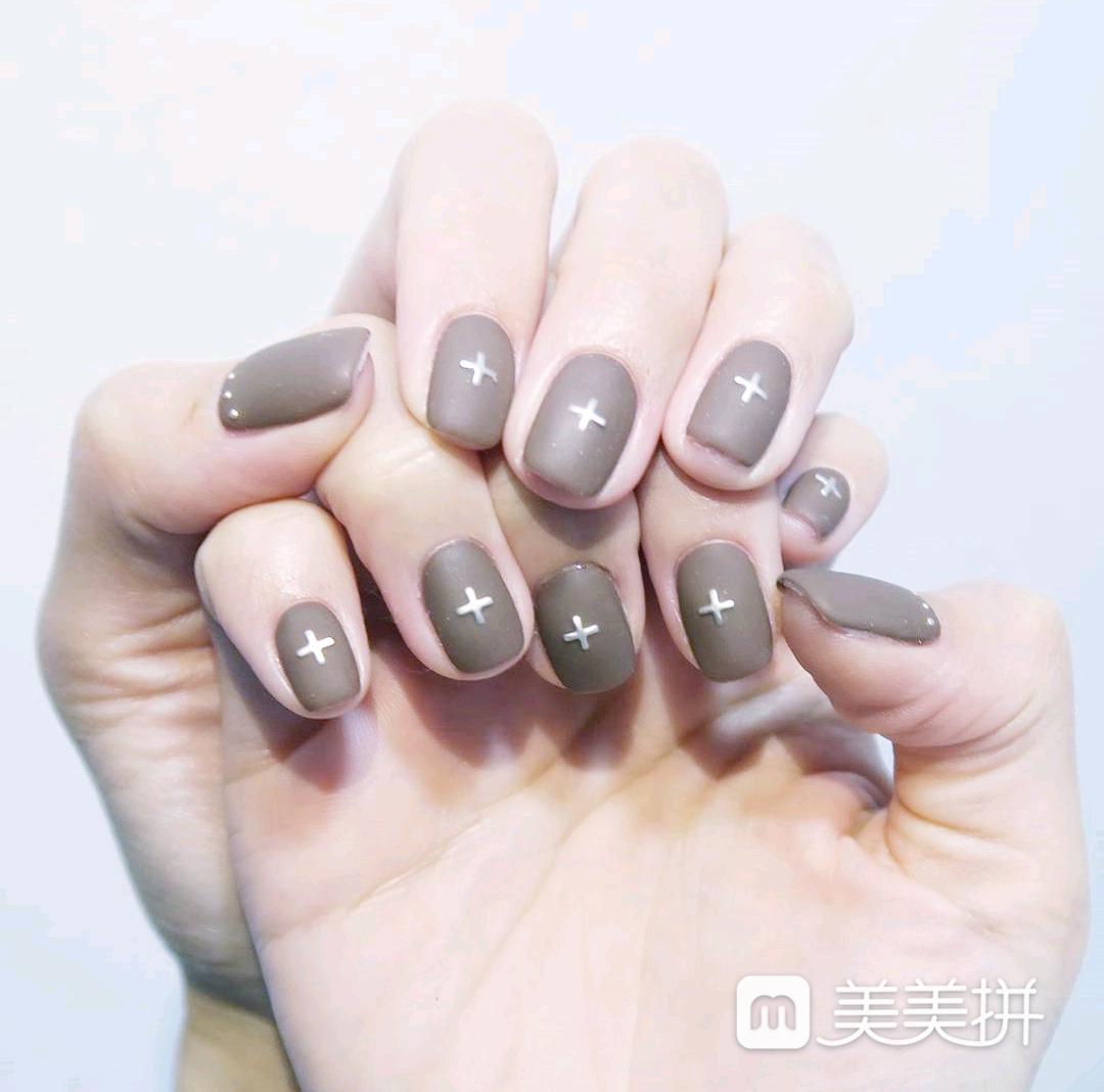 最新美甲合集，零基礎入門，輕松掌握美甲藝術之美