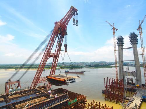 藤縣西江大橋最新動態(tài),奇遇與友情的交織