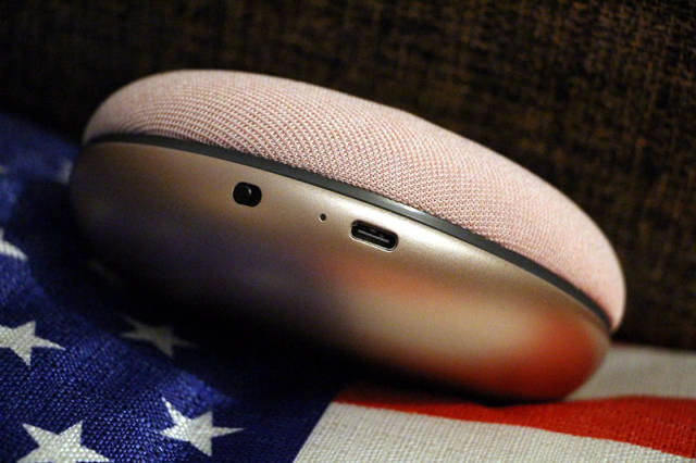 最新便攜式讀卡音響，小巷里的音樂寶藏