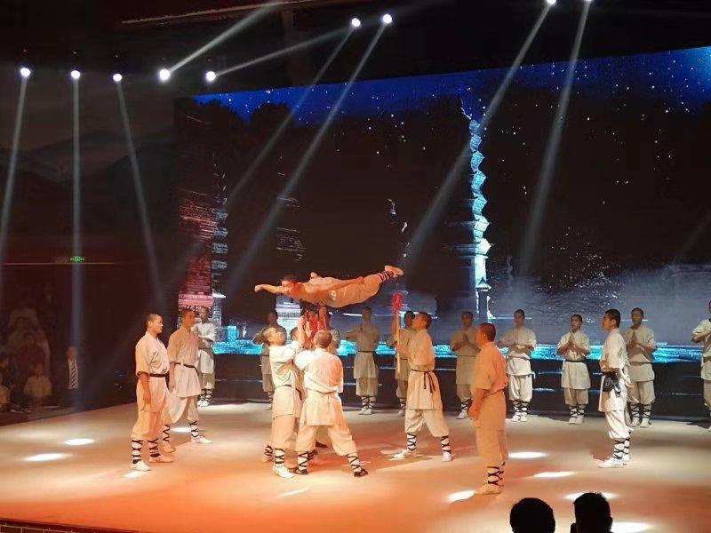 功夫聯盟星光熠熠陣容揭秘，演員表一覽無余，探尋小巷深處的秘密寶藏