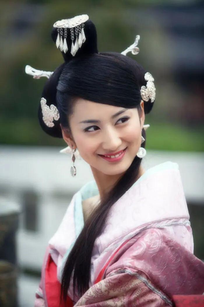 趙合德演員，演繹生涯的璀璨篇章