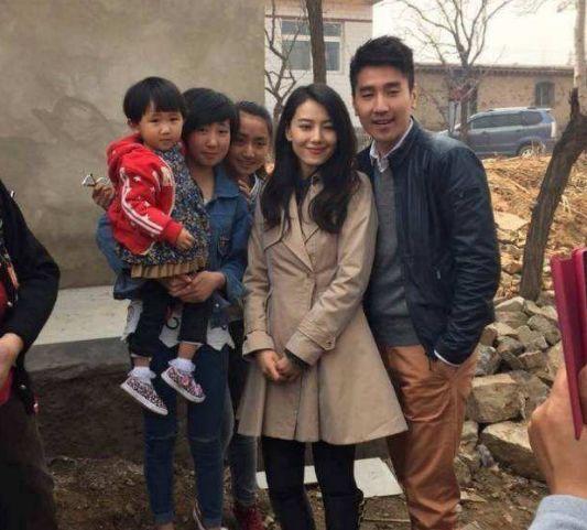 科技新星，全新智能明星包裝系統(tǒng)重塑璀璨星途風(fēng)采