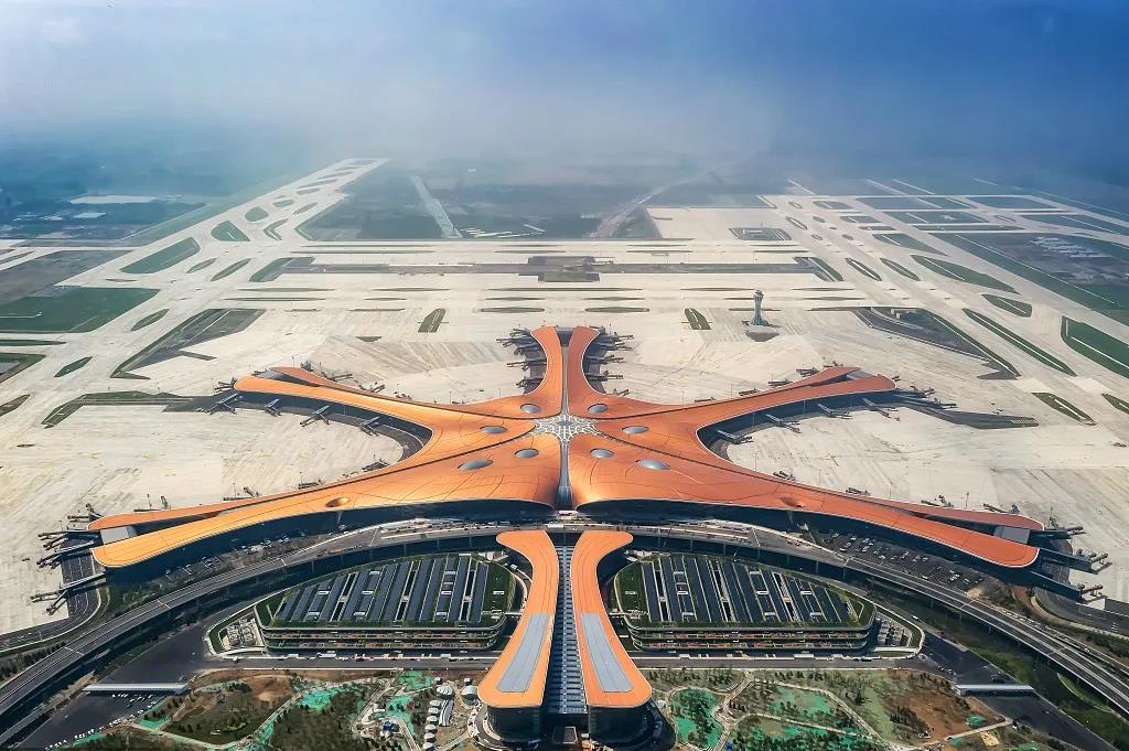 北京大興國際機場最新動態(tài),自然之旅的啟航地