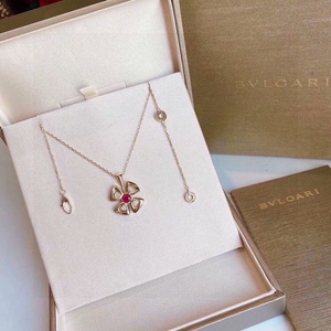 深度解析與探討，寶格麗四葉草項鏈價格全解析