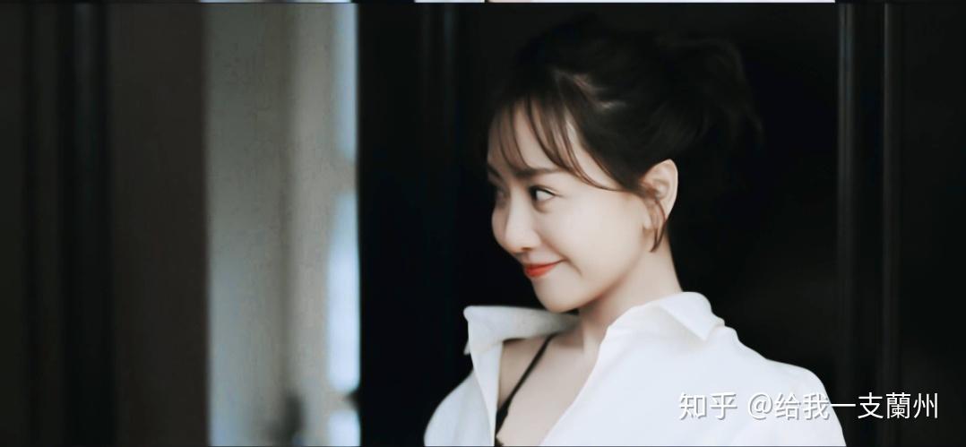 星光熠熠,明星女主角的追夢(mèng)之旅小說??