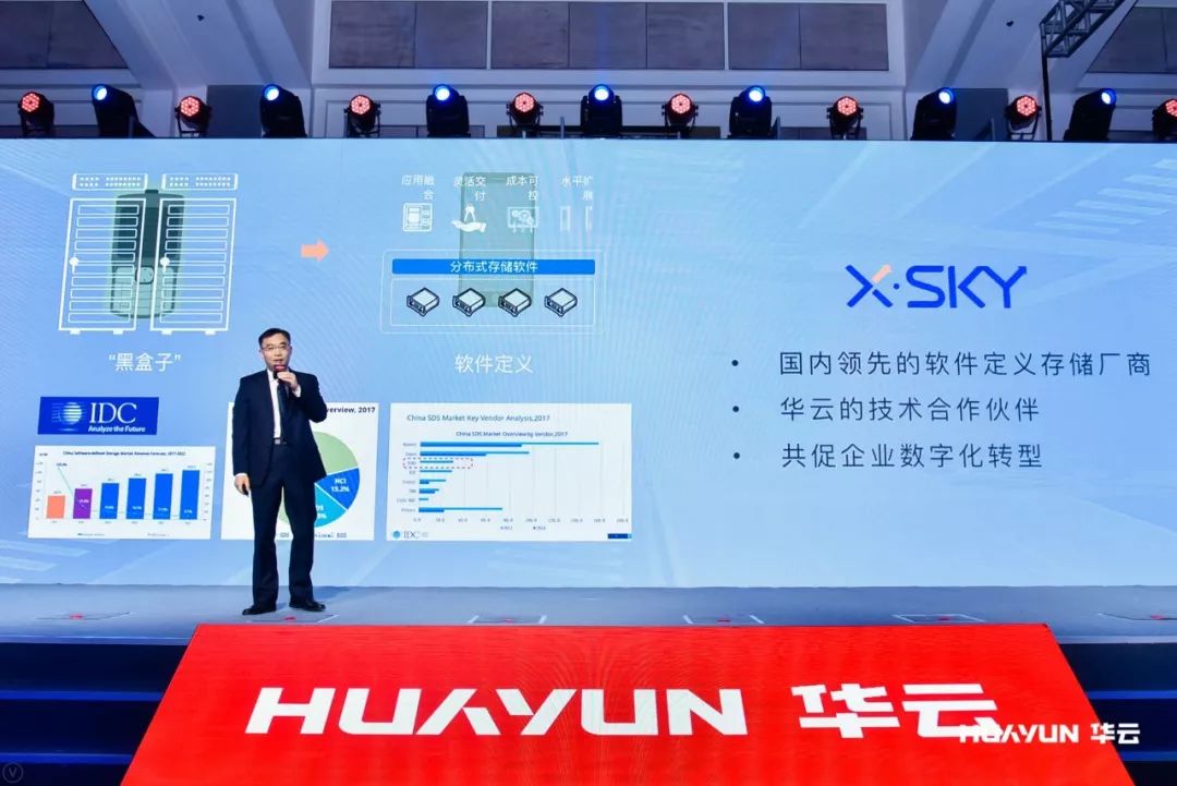 華望云最新,小巷中的美食秘境