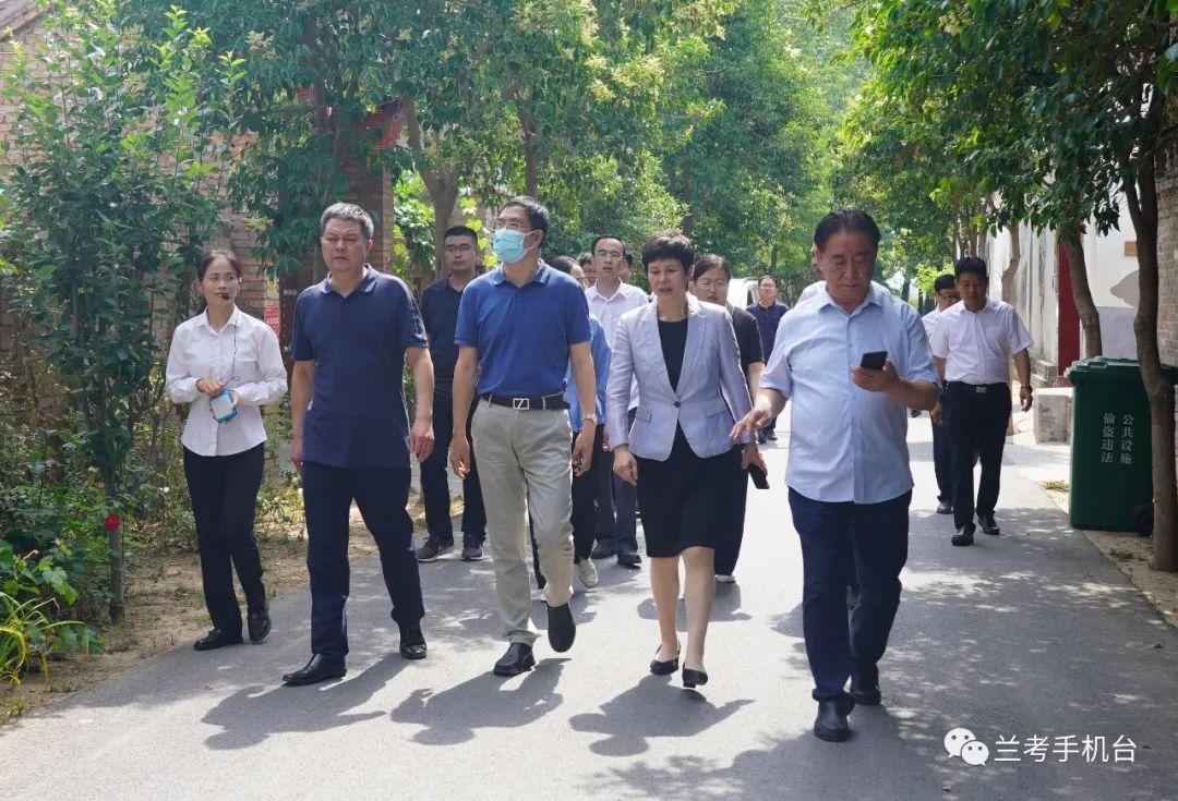 河南省廣播電視中等專業(yè)學(xué)校溫馨日常紀(jì)實