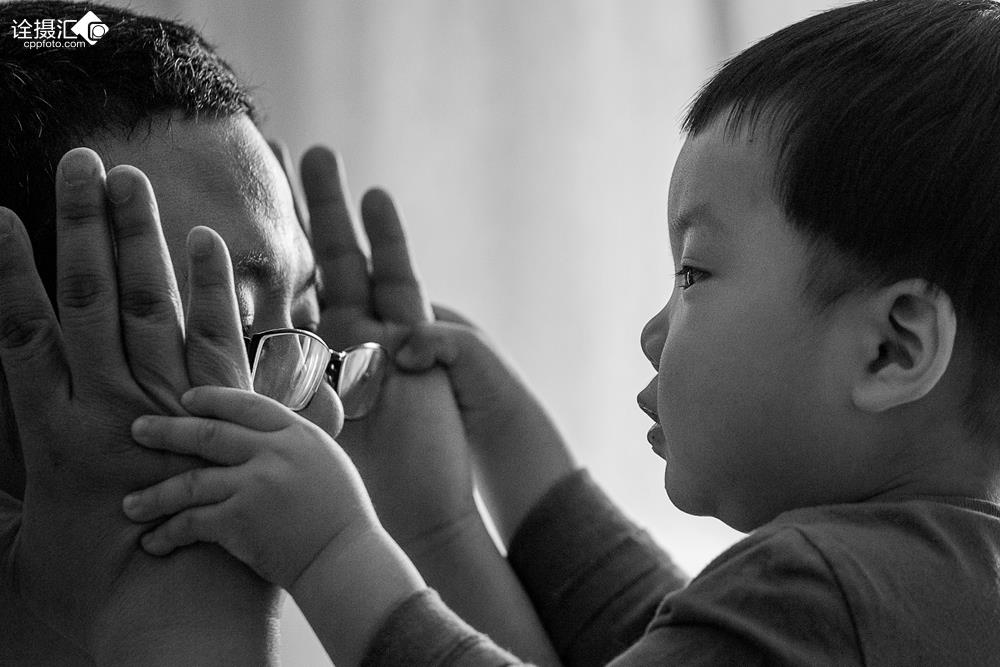 時代變遷下的父子情深紐帶