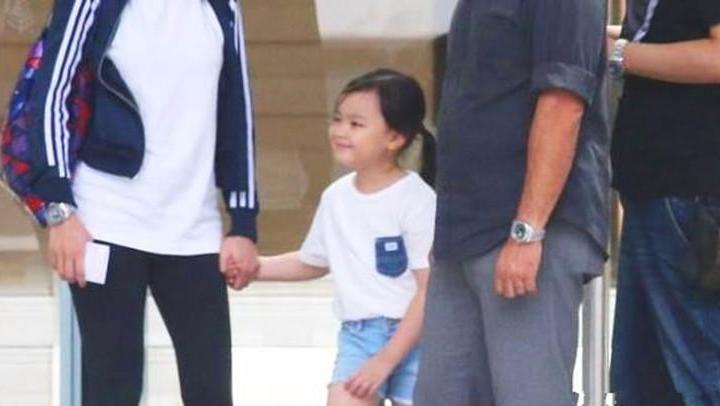 劉向蕙最新時尚照片,展現潮流魅力與個人風采