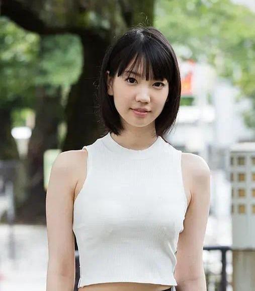 日本女演員職業(yè)生涯的多元探索(不涉及色情內(nèi)容)