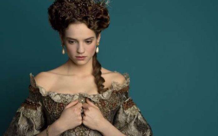 凡爾賽，演員表揭示變化、自信與成就的力量