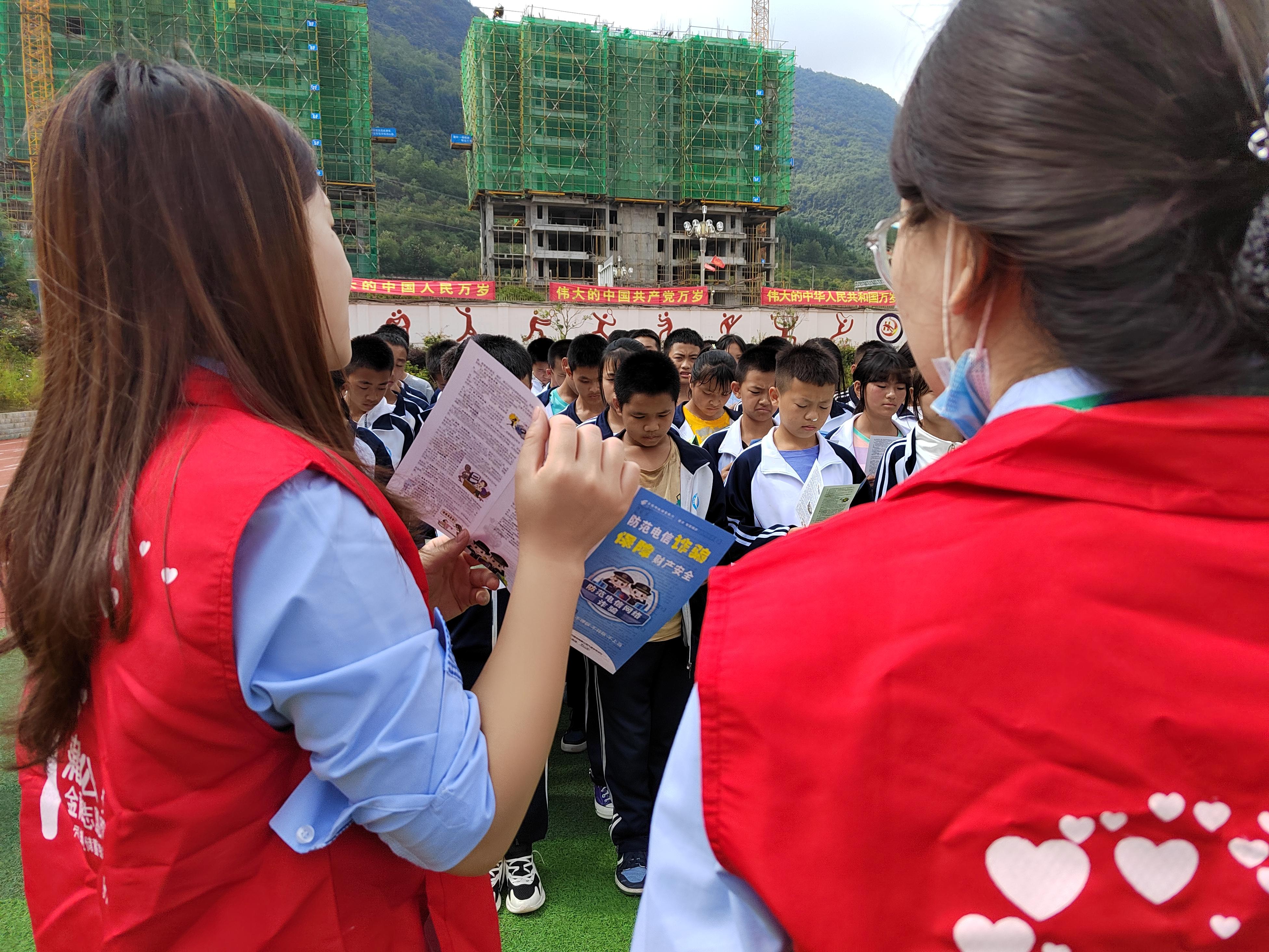 郵儲銀行最新動態(tài),自然美景之旅,探尋內(nèi)心平和與寧靜之道