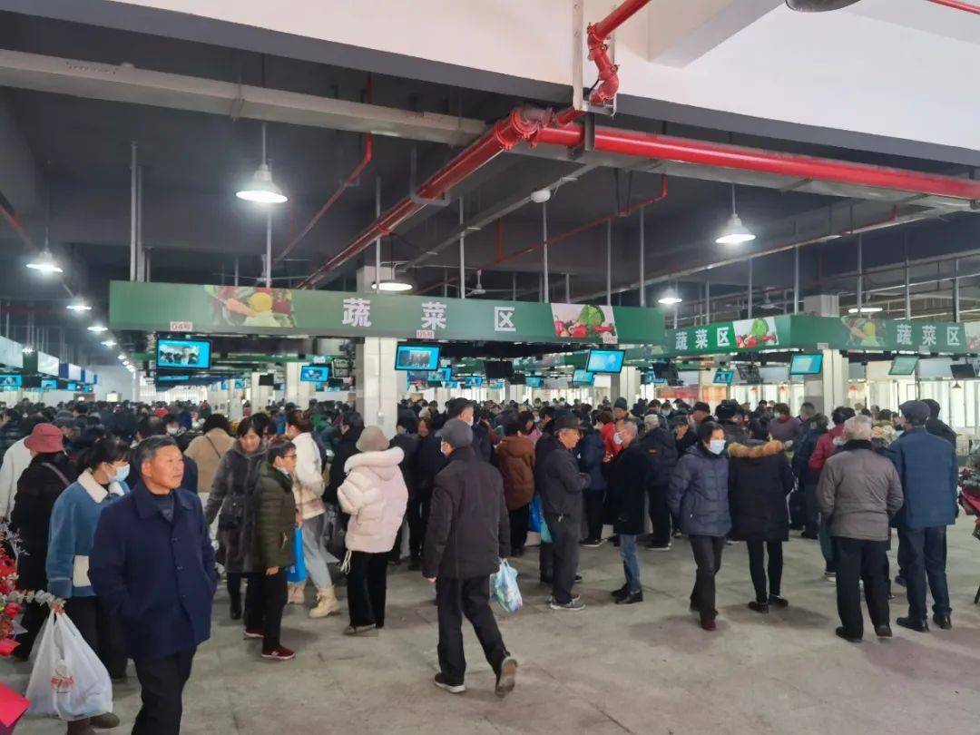 東儀路市場動態，巷弄深處的獨特風味探索