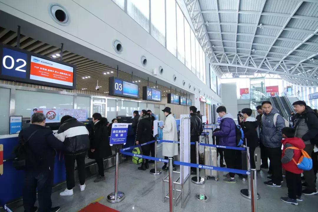 最新免費機場優惠信息，自信飛翔，成就感的旅程啟程