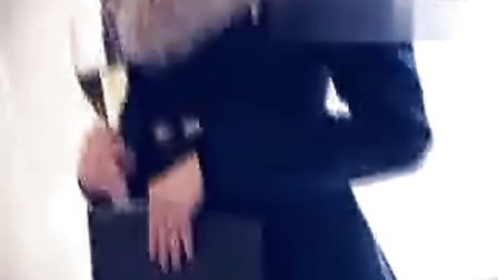 明星絲襪腳,自然美景中的鼓舞之旅