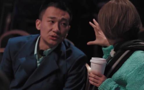 演員馬伊麗，揭秘表演藝術之路的步步為贏之路