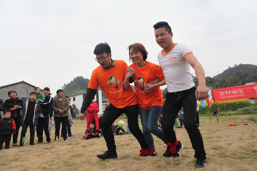 趕豬比賽,別樣的競技盛宴,速度與激情的較量!