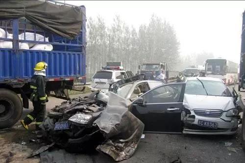 宜昌車禍最新報道，巷弄深處的獨特美食秘境受關注