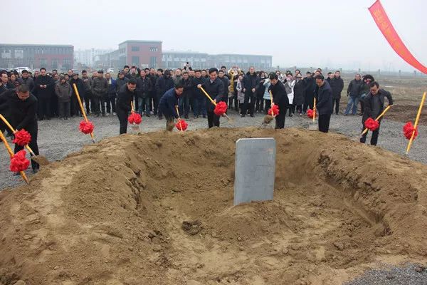 柴湖開發區最新資訊及其影響，一種觀點解析