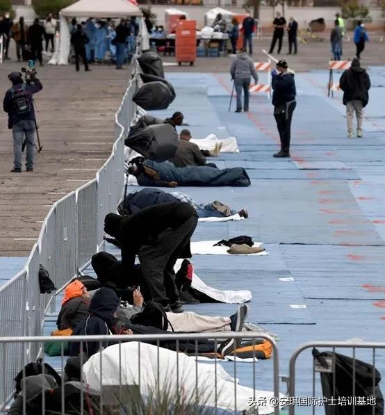 美國30省最新疫情動態(tài)解析及觀點闡述