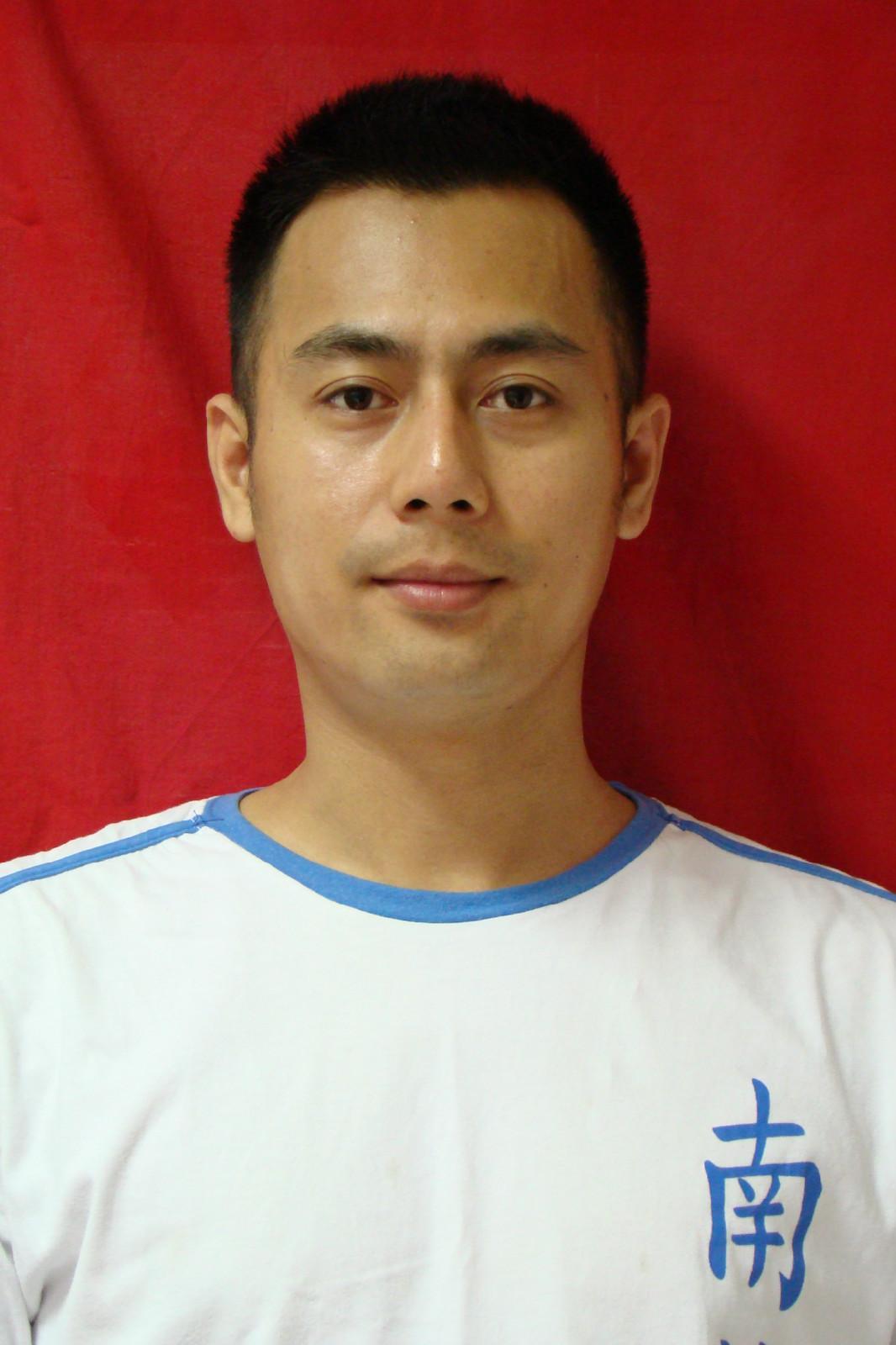 演員騫的表演藝術之路，關鍵技能掌握與步驟指南