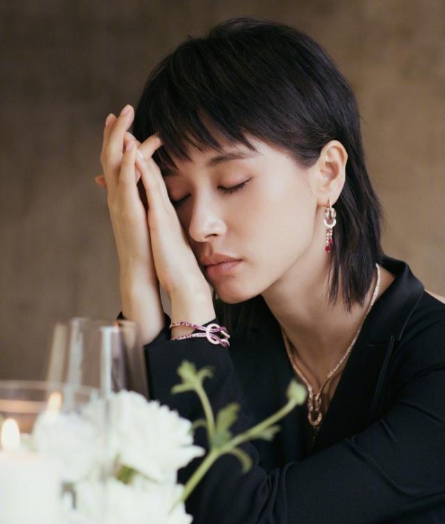 王子文發型更新,科技魅力重塑,潮流盡在掌控新風尚