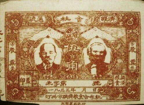 中國(guó)出版?zhèn)髅焦善保瑫?shū)籍的力量與自信的熱浪