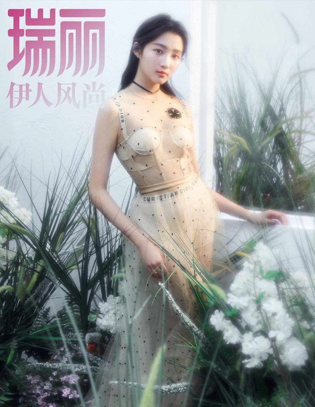 『小紅書分享』最新時尚女性內衣，魅力四射的時尚之選??