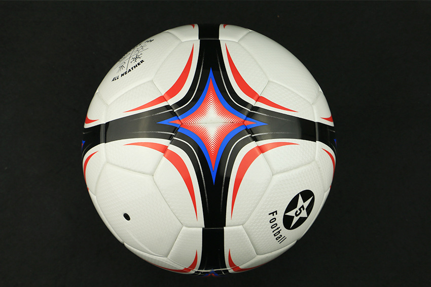 揭秘頂級足球誕生地，探訪比賽足球廠家??